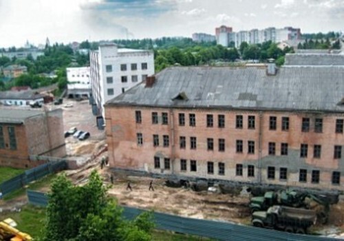 В Севастополе казармы перестраивают в квартиры для военных 