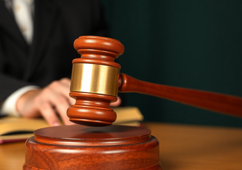 Суд ужесточил приговор директору стройфирмы за хищение 2,4 млн рублей в Алуште
