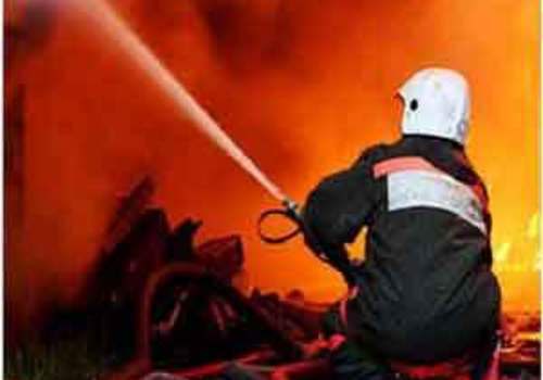 На пожарах в Крыму один мужчина погиб, а другой сбежал от спасших его огнеборцев 