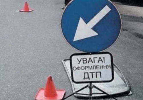 В Крыму водитель перевернул авто и поломал позвоночники своим пассажирам