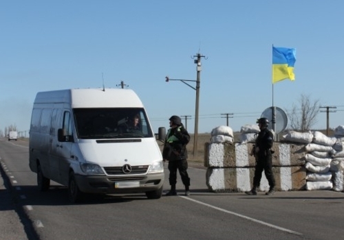 Крымчане с российским паспортом не смогут попасть в Украину через Херсон