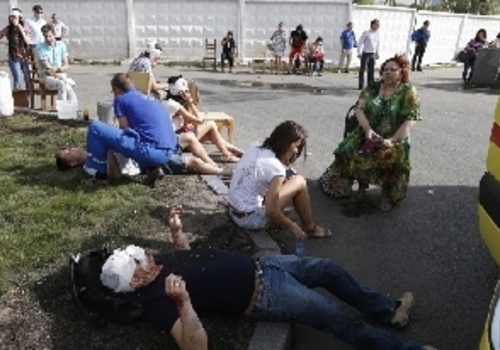 Авария в московском метро: 20 человек заблокированы в вагоне, есть погибшие (ФОТО) (ВИДЕО)
