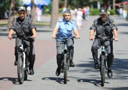 В симферопольских парках будут патрулировать полицейские на велосипедах