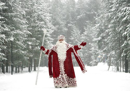 В Симферополь приехал огромный подарок от Деда Мороза (ФОТО) (ВИДЕО)