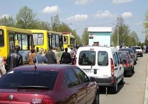 В поминальные дни в Симферополе ограничат движение транспорта