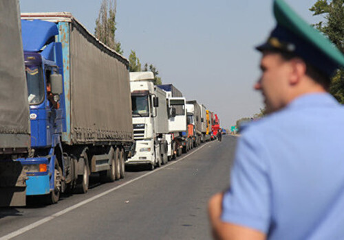 Украина начала блокировать доставку товаров и грузов в Крым