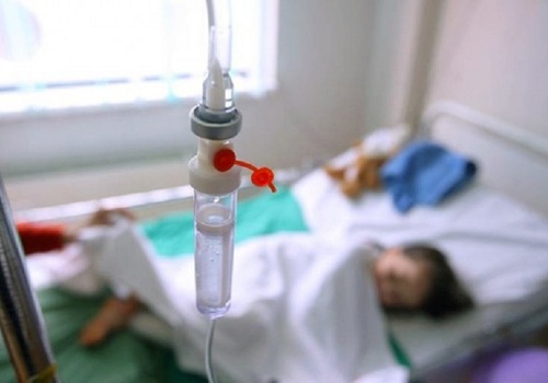 В Севастополе полсотни питерских подростков угодили в больницу