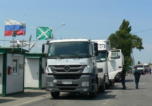 "Правый сектор" примет участие в транспортной блокаде Крыма