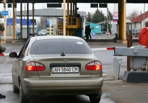 Украинские власти нашли решение «автомобильного вопроса» в Крыму