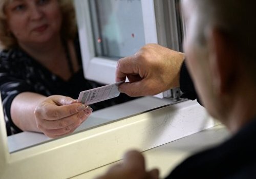 Севастопольцам пока можно ездить по украинским водительскими удостоверениям
