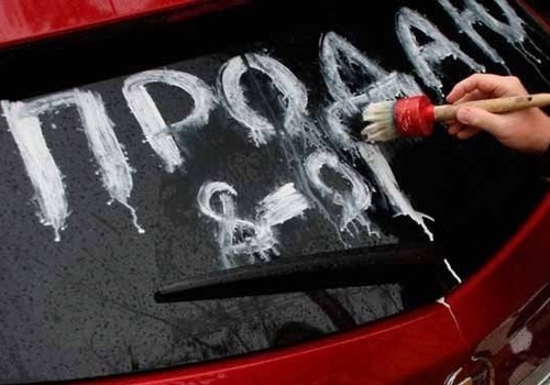 В Крыму массово продают машины с украинскими номерами. Цены бросовые. Стоит ли? (ФОТО)