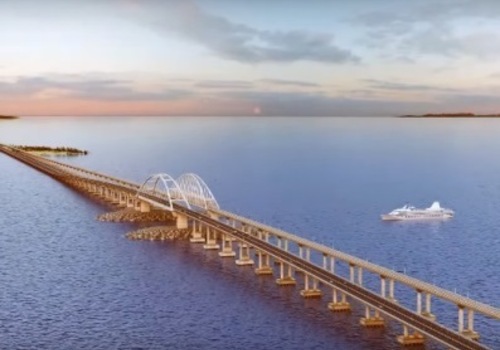 Строительство моста в Крым ведется круглосуточно