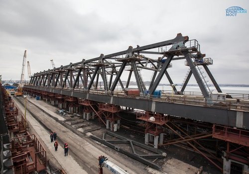 За стройкой Крымского моста теперь можно наблюдать онлайн