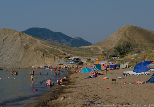 В Крыму начали раздел Тихой бухты