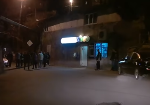 Появилось видео массовой драки, произошедшей в Крыму 8 марта