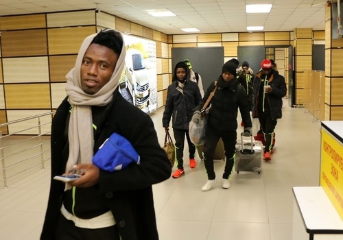 ФСБ выдворила из Крыма камерунских футболистов, не захотевших возвращаться на родину