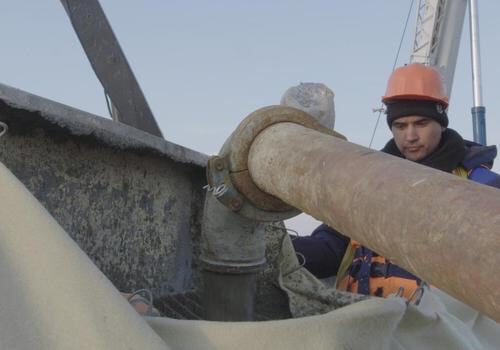 Началось бетонирование самой мощной опоры Крымского моста (ФОТО)