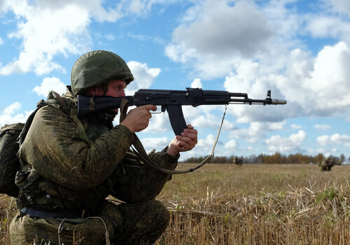 В Крыму началось формирование десантно-штурмового батальона
