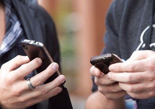 Севастопольцы жалуются на сбои мобильной связи