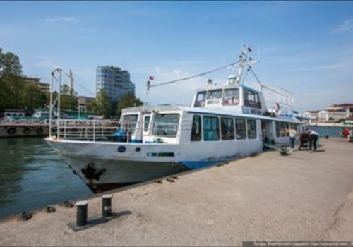 Морская маршрутка: самый "винтажный" общественный транспорт Севастополя