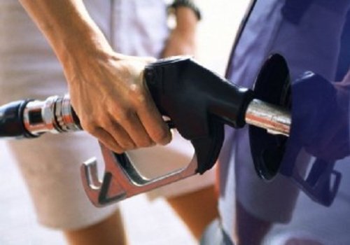 На крымских заправках продают некачественное топливо – общественники