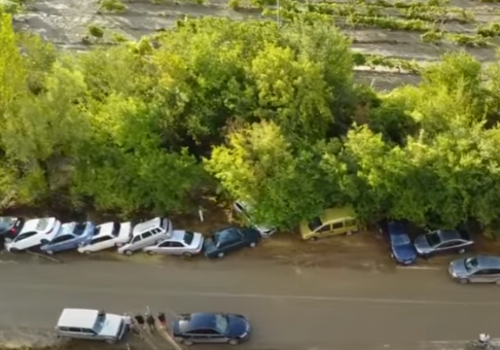 Из-за схода селя в Крыму пострадали более 50 авто ВИДЕО