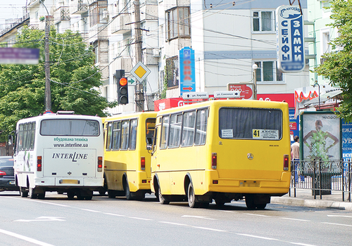 Власти Симферополя объяснили, почему городские маршрутки стали ходить реже