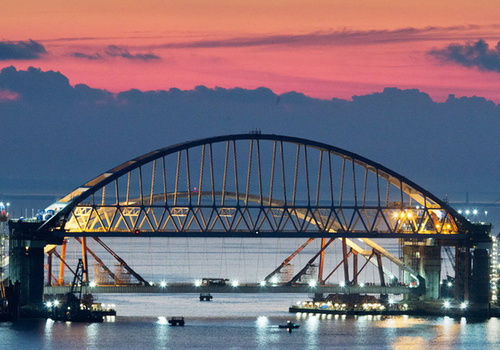 Название мосту в Крым выберут жители России — открыто онлайн-голосование