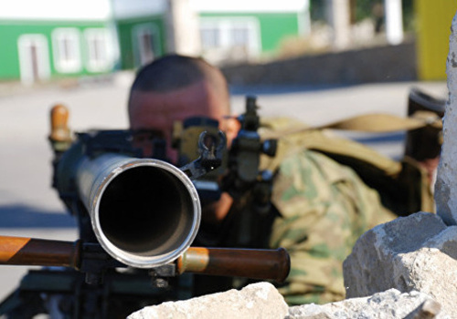 Жителей приграничных с Крымом сел терроризируют украинские боевики