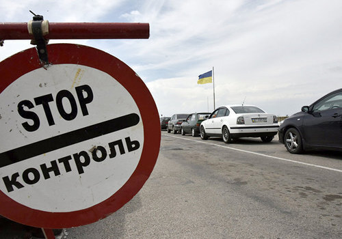 Забор с колючей проволокой между Крымом и Украиной построят к маю