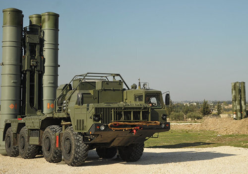 Новый дивизионный комплект С-400 заступит на дежурство в Крыму 12 января