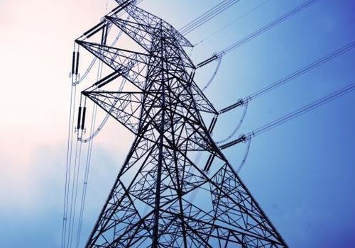 Из-за реконструкции ЛЭП в Крыму отключат электричество