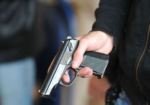 Симферопольский гимназист выстрелил в пятиклассника из пистолета