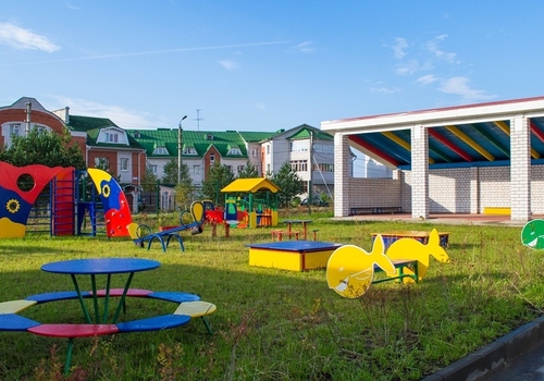 В Евпатории между двумя детскими садами появится «Улица детства»
