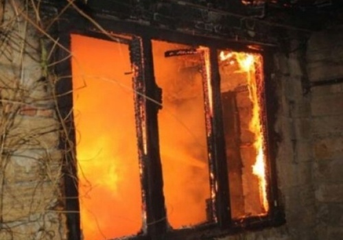 В  Феодосии на ночном пожаре погибли трое неизвестных