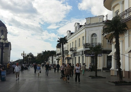 Сколько туристы готовы потратить на отдых в Крыму