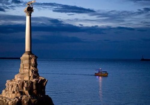 У крымского побережья спасли яхту с людьми, которая подала сигналы SOS