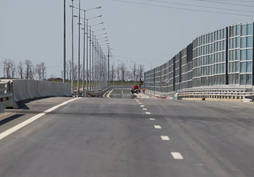 Автомобильное движение по мосту в Крым откроют во второй половине мая — подрядчик