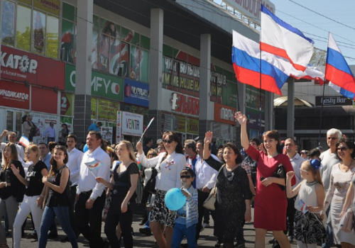 Майские праздники - 2018 в Крыму: когда начнутся демонстрации и по каким маршрутам пройдут колонны