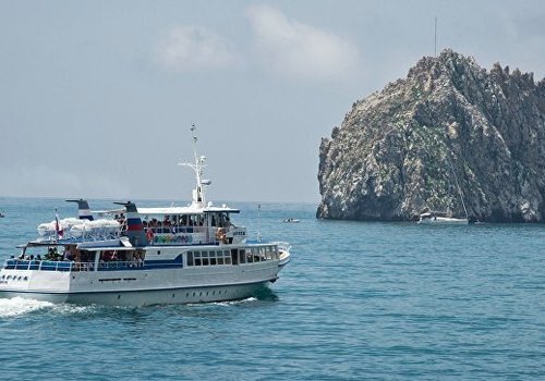 Крым планирует наладить морские перевозки с соседними курортами