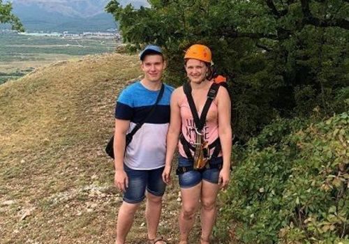 Двое туристов заблудились на крымских скалах ФОТО