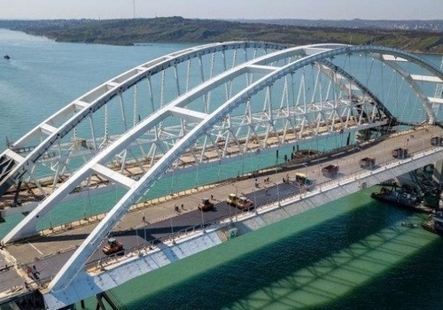 Крымский мост оснастят системами безопасности за 3 млрд рублей
