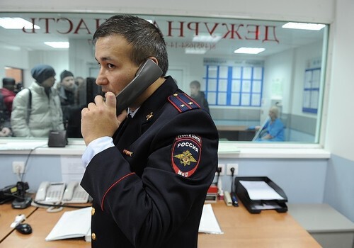 Севастопольский полицейский отправлял по СМС сведения об умерших агентству ритуальных услуг 
