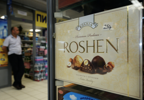 В Roschen заявили, что продаваемые в Крыму конфеты опасны для здоровья