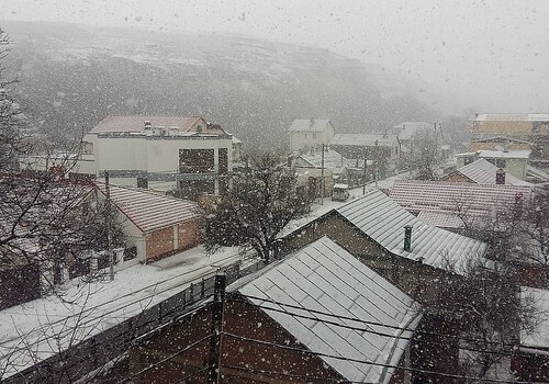 Снежная погода задержится в Крыму до конца недели