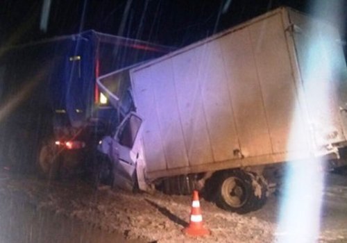 Смертельное ДТП на керченской трассе: столкнулись два грузовика