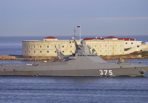 Новейший патрульный корабль прибыл на госиспытания в Севастополь