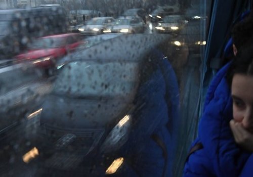 Транспортный коллапс в Симферополе: дождевые реки, ДТП и "красные" улицы ФОТО