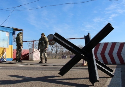 Киев планирует обстрелять Крым в районе Перекопа — СМИ