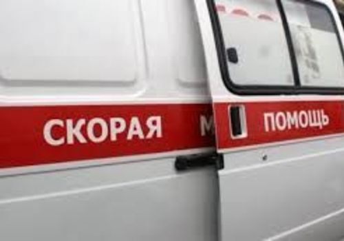 На крымской трассе "лоб в лоб" столкнулись две машины